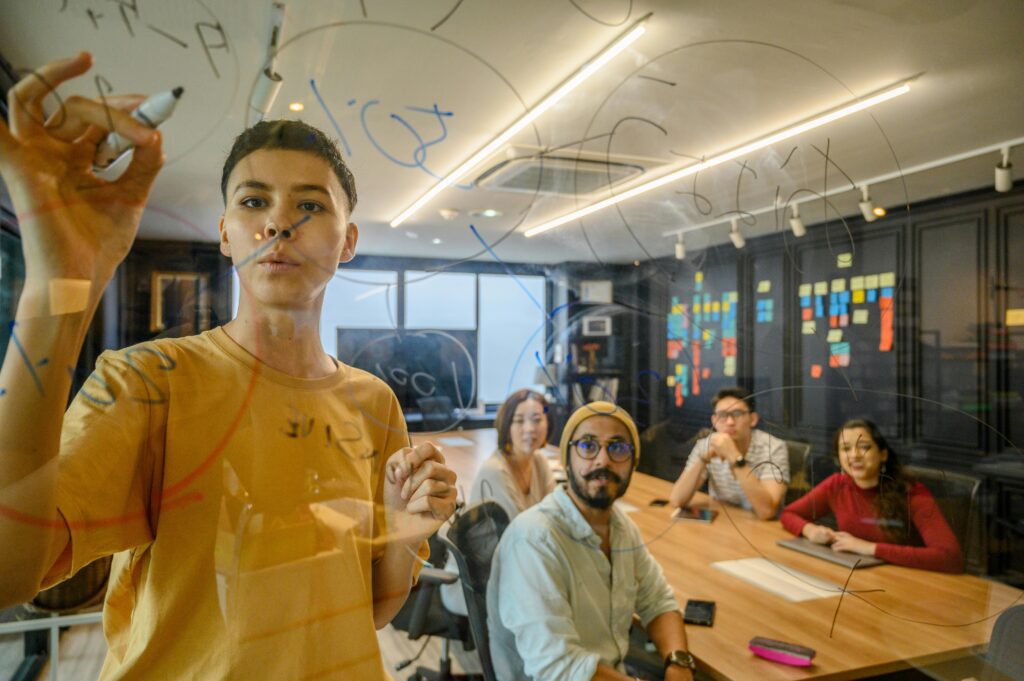 Escape Room e Team Building: Un’Esperienza di Gruppo Unica